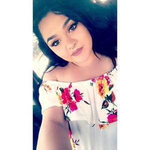 Meet your Posher, Arianna